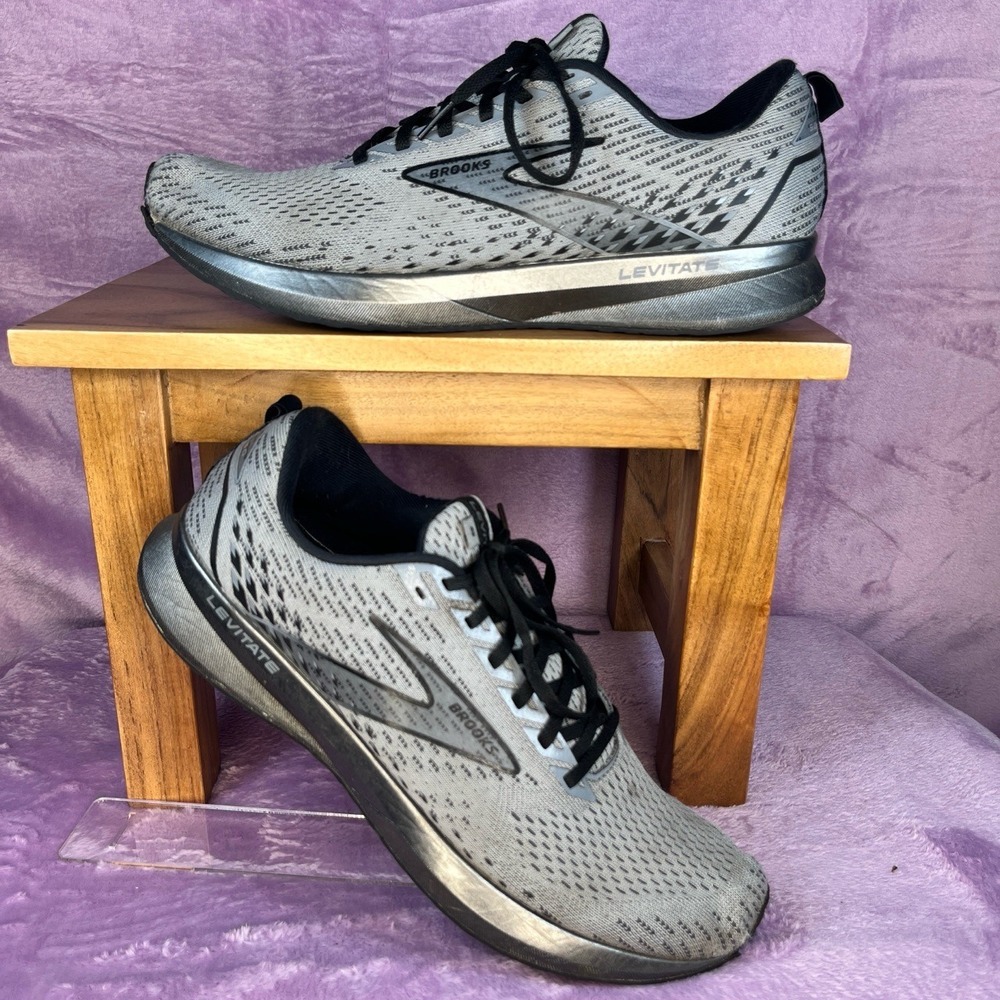 Brooks Levitate 5 Running Shoes Mens 12 Grey Black Silver Athletic Sneakers